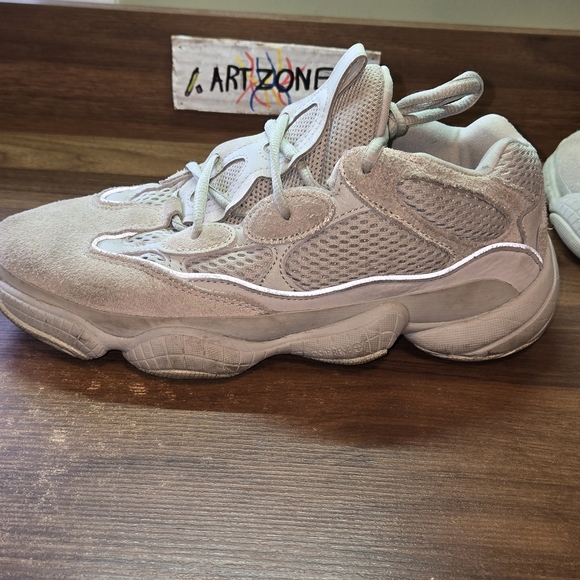 Adidas Yeezy 500 Salt - Picture 6 of 6